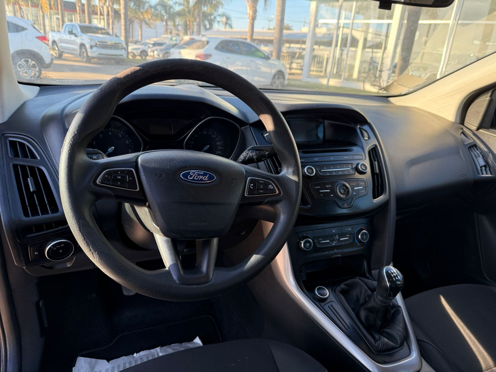 FORD - FOCUS S 1.6 - MANUAL - 2015
